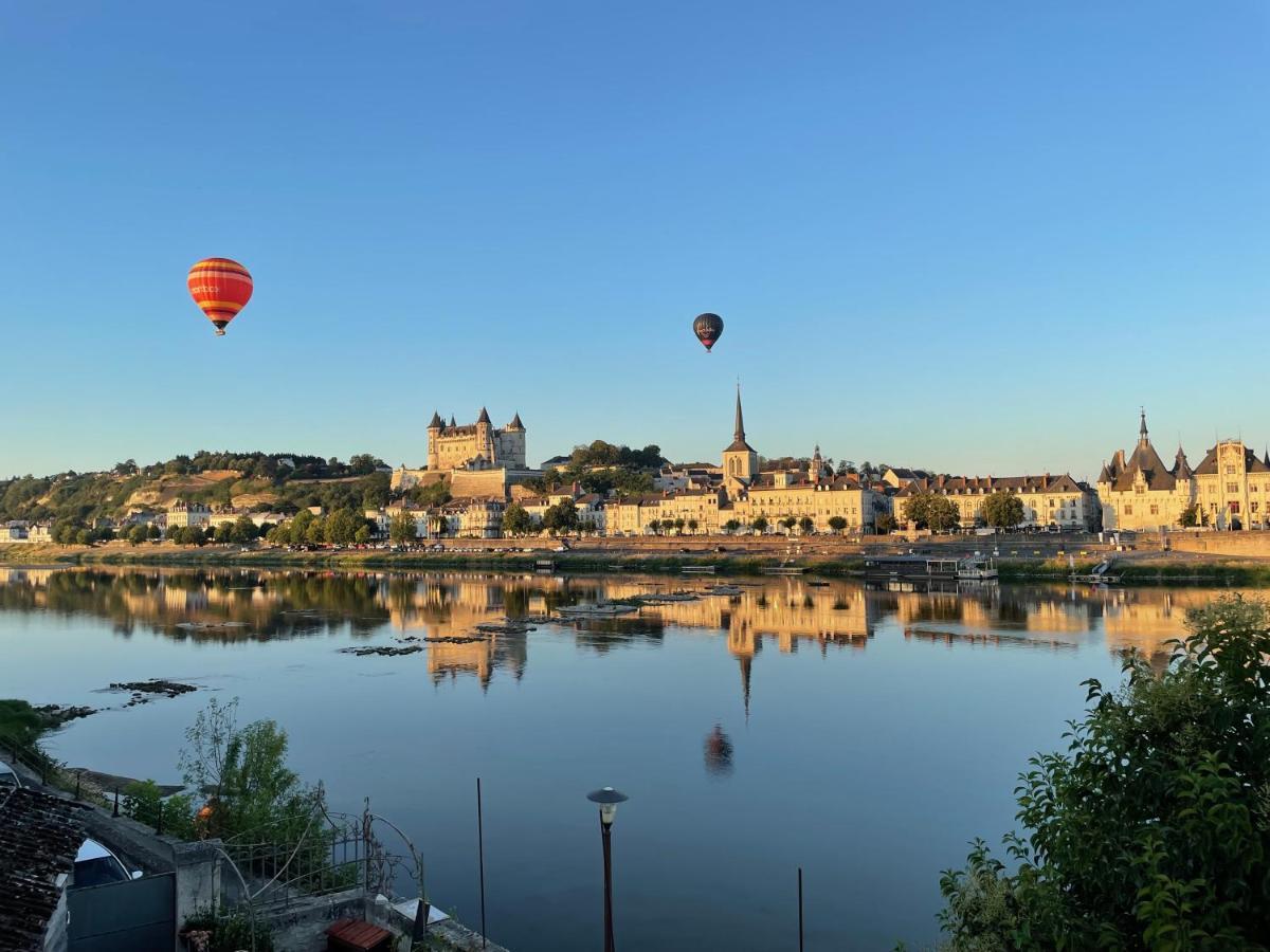Centre Ville Terrasse Et Vue Chateau Saumur Exterior foto